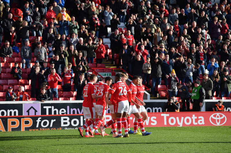Main image for Woodrow brace helps Reds go five points clear in second 