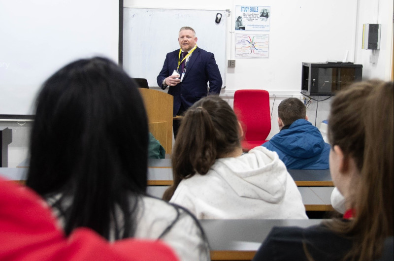 Main image for College students learn how crime might pay...
