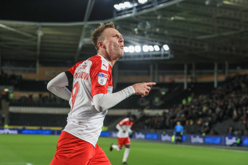 Main image for Reds beat Hull for third straight win 