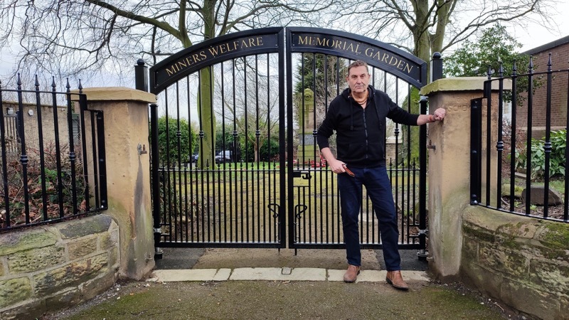 Main image for Protection for village’s war memorial