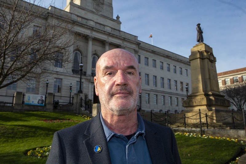 Coun Fielding urging people to use  government energy vouchers before they loose them. Picture Shaun colborn PD091871
