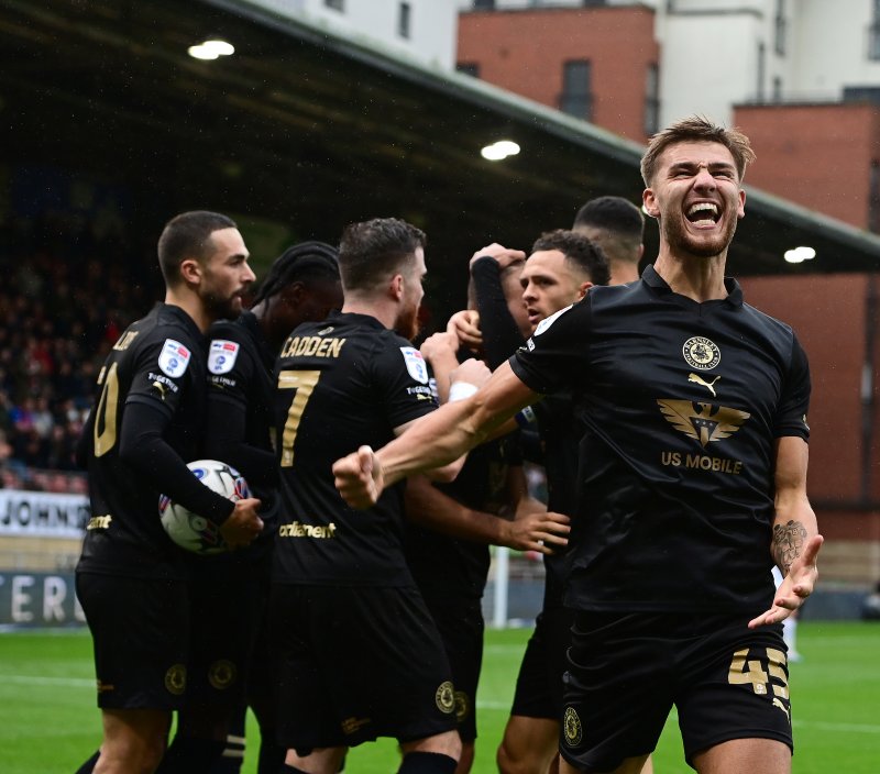 Barnsley celebrate scoring at Leyton Orient