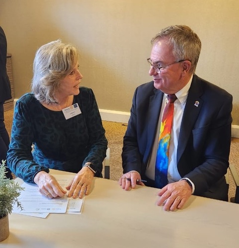 Chrissy Sykes and Rotary president Gordon McInally.