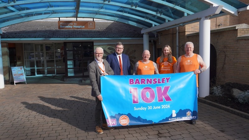 Director of Human Resources and Organisational Development at Barnsley Hospice, Stephen Hall, and Coun James Higginbottom.