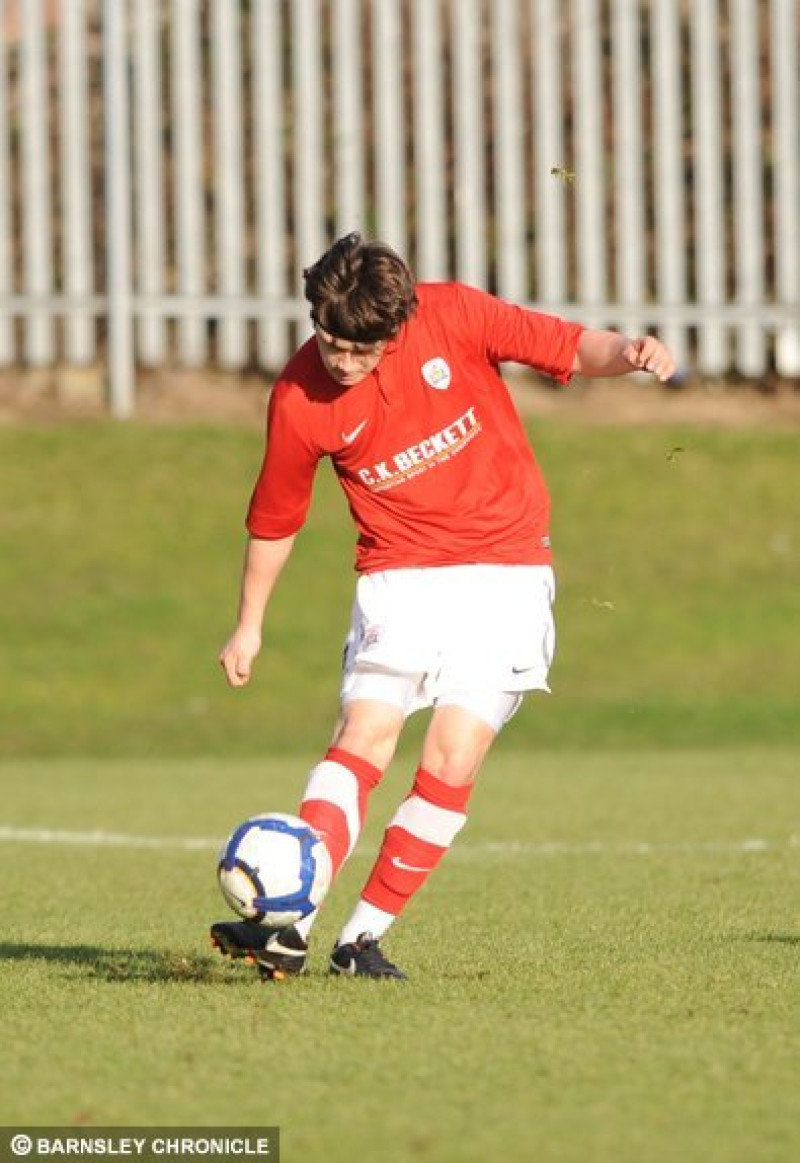 Main image for Skipper Shillito puts young Reds step closer to Chelsea cup tie