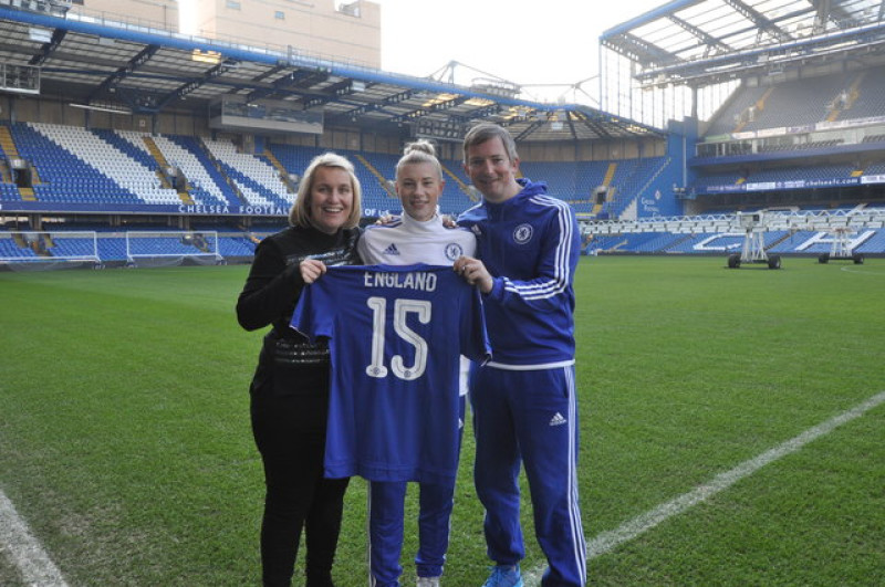 Main image for Beth targets England call after joining champions Chelsea