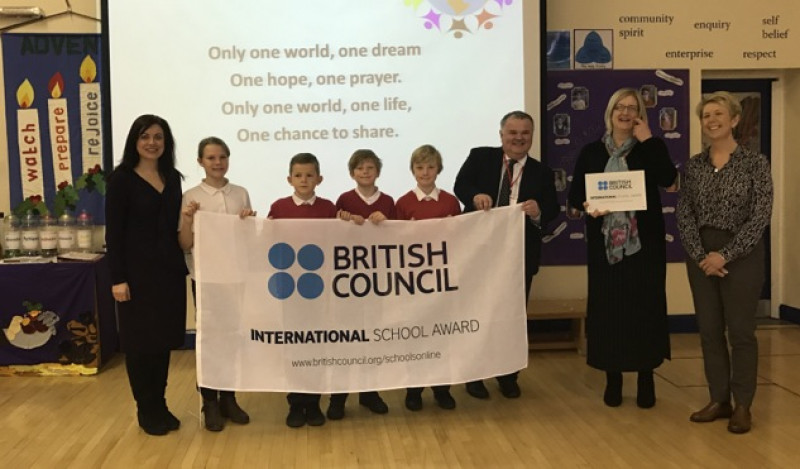 Main image for Pupils presented with prestigious award
