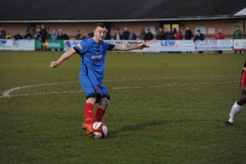 Main image for Shaw Lane unbeaten in 18, with 17 wins, ahead of top-of-the-table clash