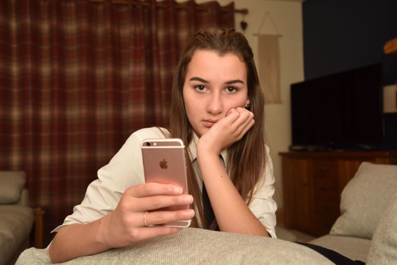 Main image for Girl, 12, told to take own life via phone app