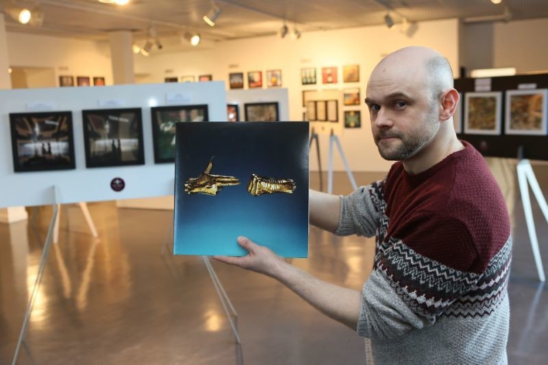 Main image for It’s the vinyl countdown...