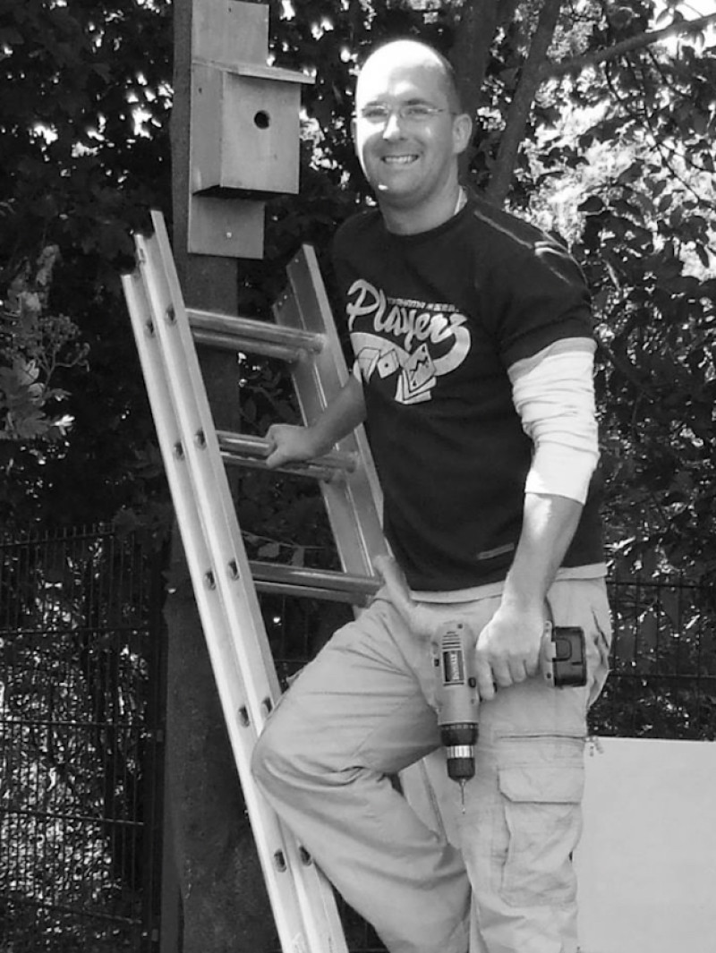 Main image for Tributes paid to respected council officer