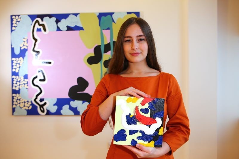 Main image for High Street renowned Jenny showcasing her work closer to home