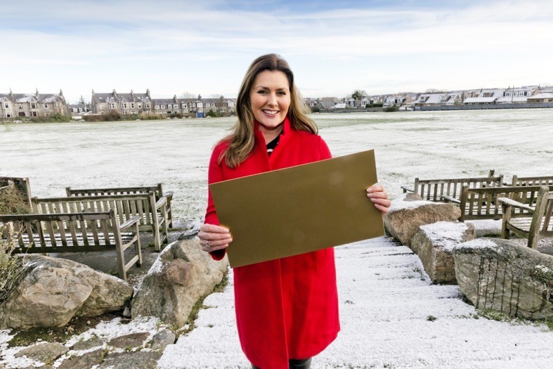 Main image for Barnsley winner scoops £30,000 prize
