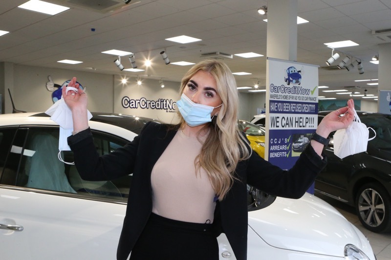 Main image for Overzealous police blasted by car dealership’s owner