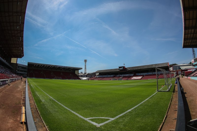Main image for OAKWELL ROUND-UP: Reaction to Thomas move, loan strikers net and 18s win
