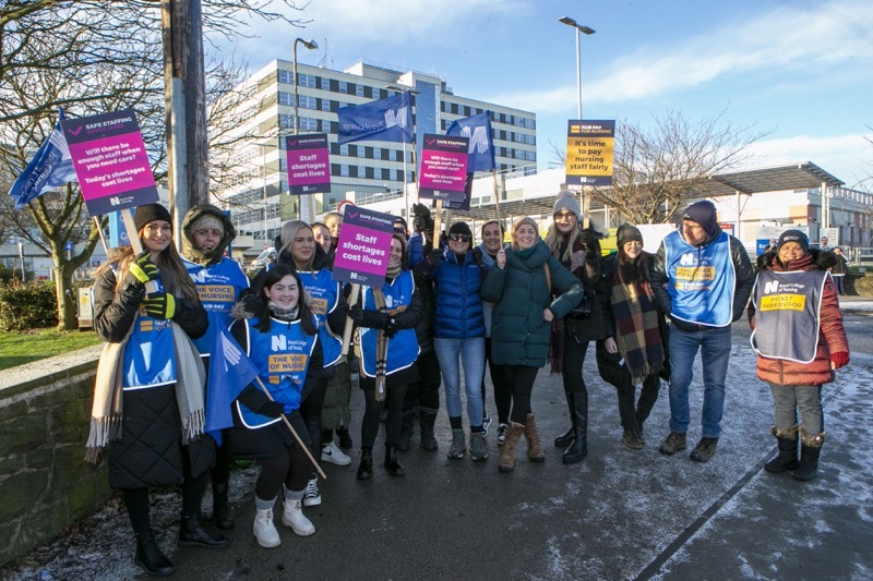Main image for ‘Heartbroken’ nurses walk out of hospital