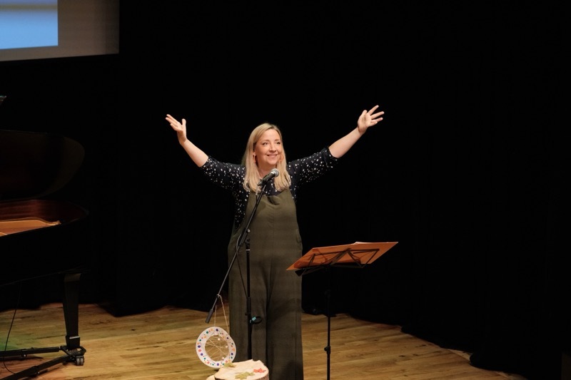 NEW SHOW: Polly Ives.