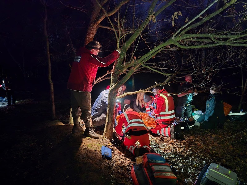 SUPPORT: Woodhead Mountain Rescue