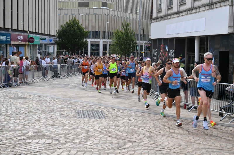 Main image for More than 2,000 runners expected to run in town 10k