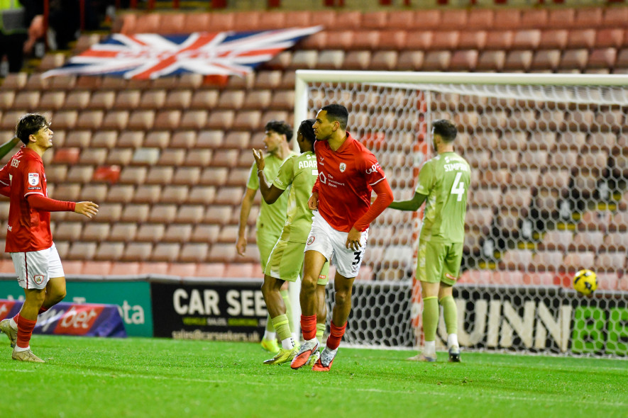 Main image for Russell loaned to Mansfield
