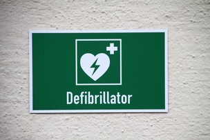 Main image for Defibrillator ‘would clutter town centre’