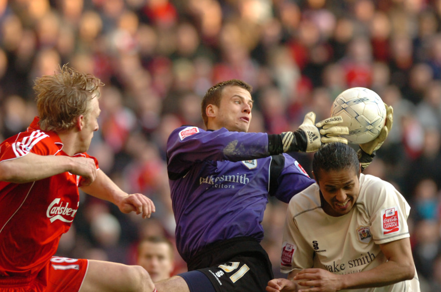 Luke Steele at Anfield in 2008
