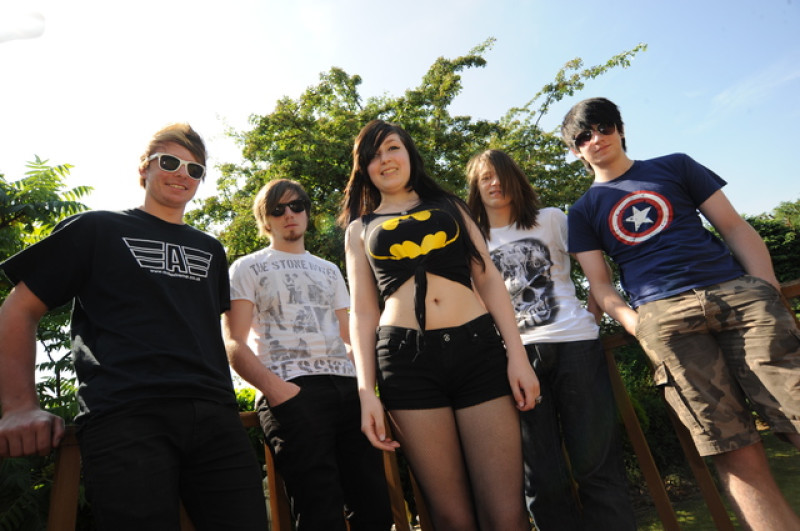 Main image for Barnsley rockers fly the flag for town