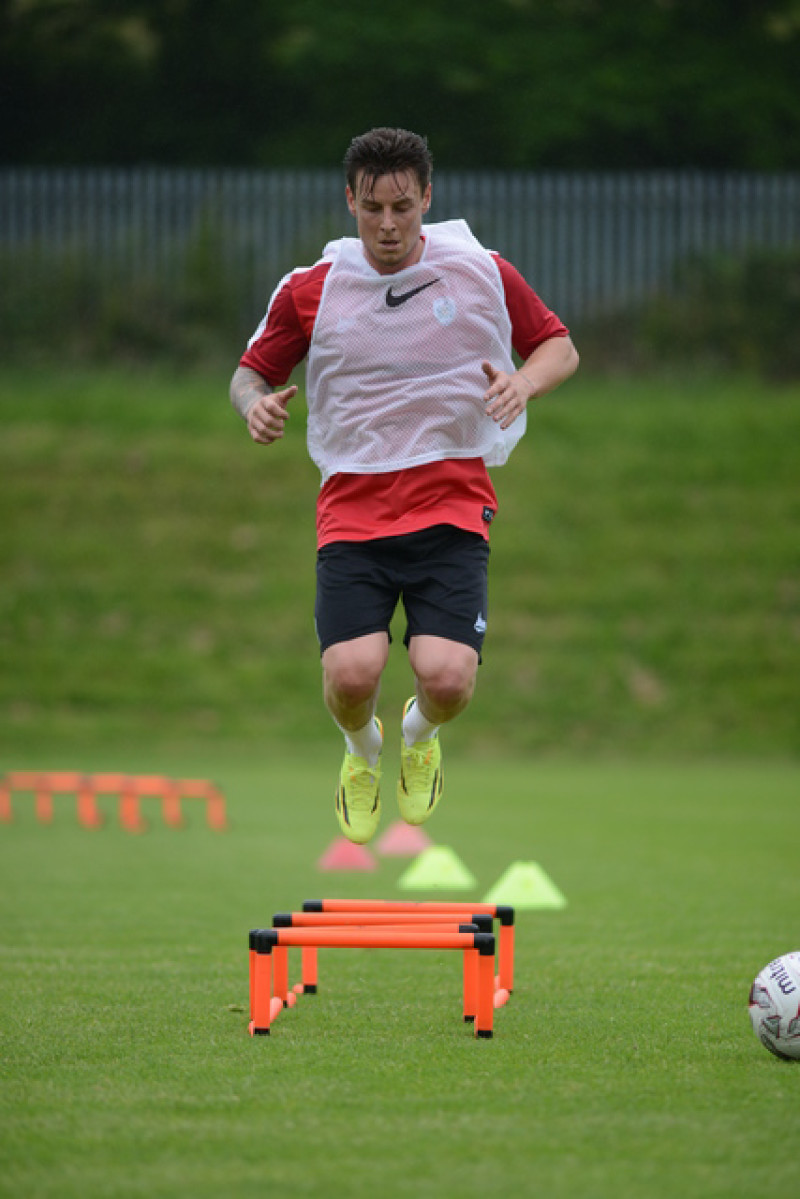 Main image for Boss backs trialist Hoskins to score 20 if he proves fitness