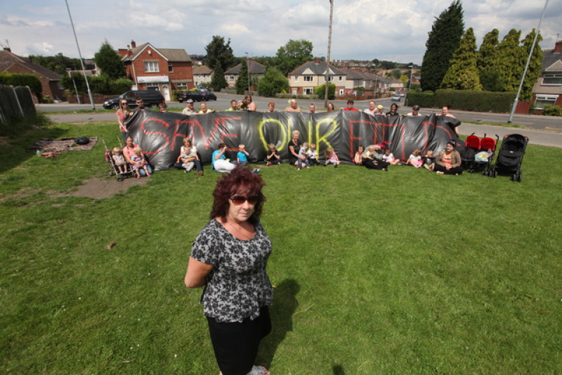Main image for Elsecar resident fight for their field