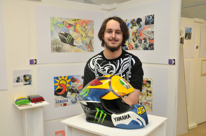 Main image for Student gets award for helmet design