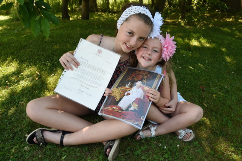 Main image for Queen sends birthday card to youngster