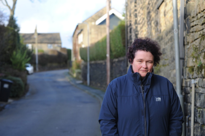 Main image for Fundraising continues for grieving mum