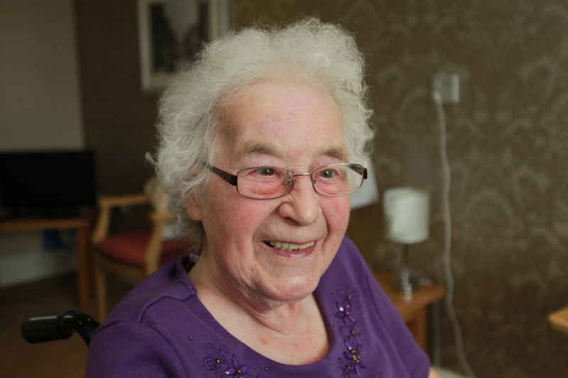 Main image for Barnsley woman vows to walk by Christmas