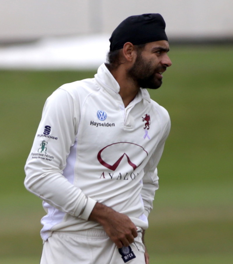 Main image for Singh leads Shaw Laners away from danger