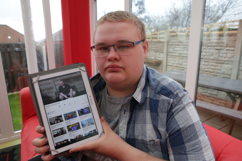 Main image for Teen who battled anxiety at school hopes to help others