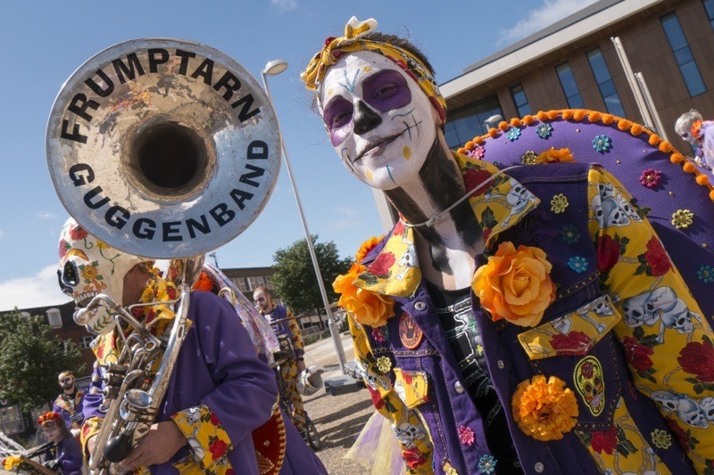 Main image for You won’t miss Frumptarn Guggenband’s new uniforms