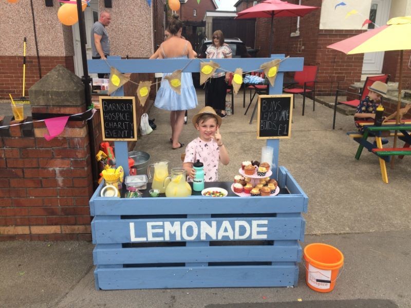 Main image for Fizzy fundraising venture from young Reggie