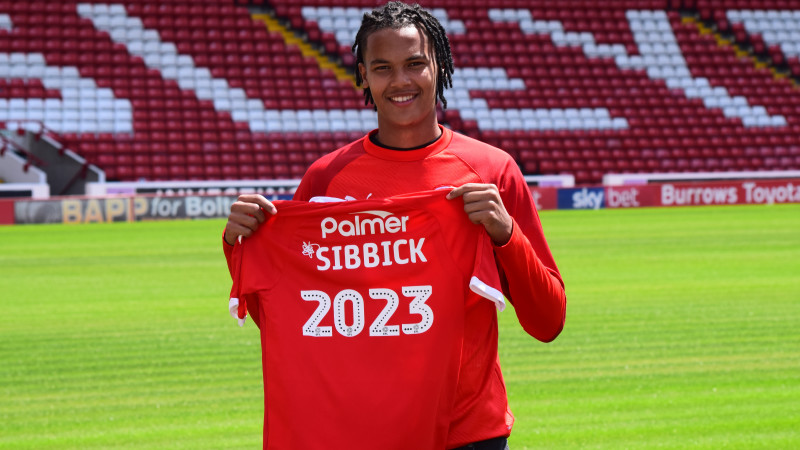 Main image for Barnsley sign centre-back Sibbick 
