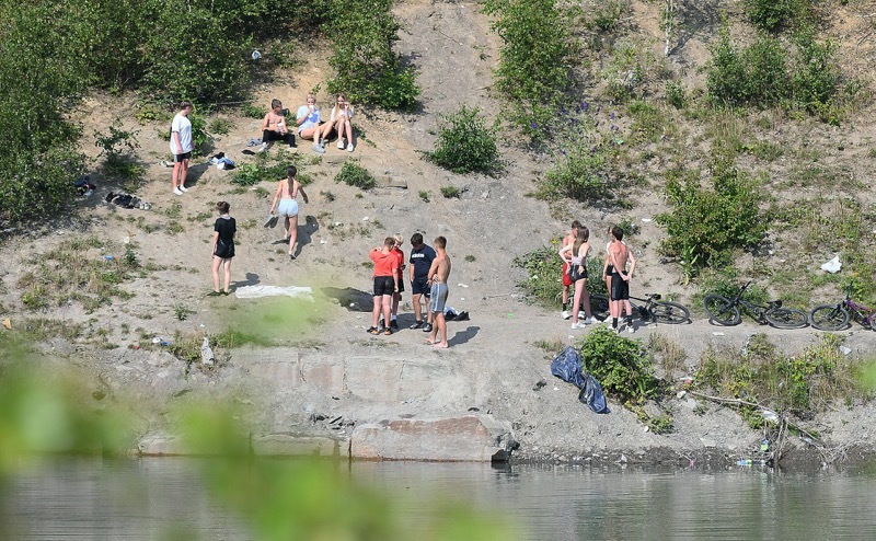 Main image for Fresh warning following swimmers’ tragic deaths