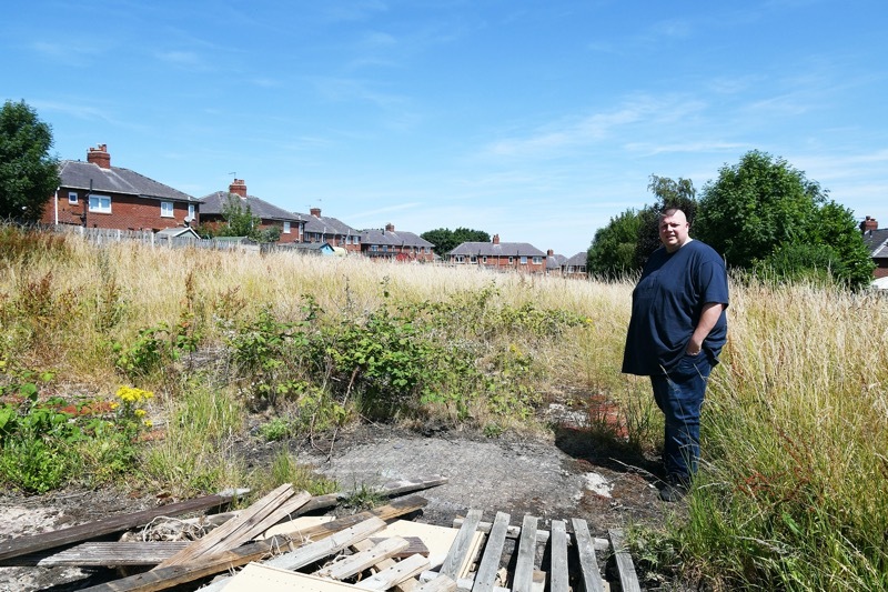 Main image for Council’s grass-cutting schedule criticised