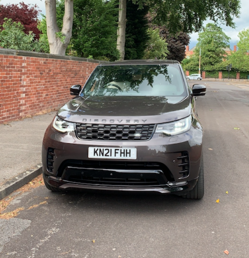 Main image for Fifth-generation Discovery is the perfect family car