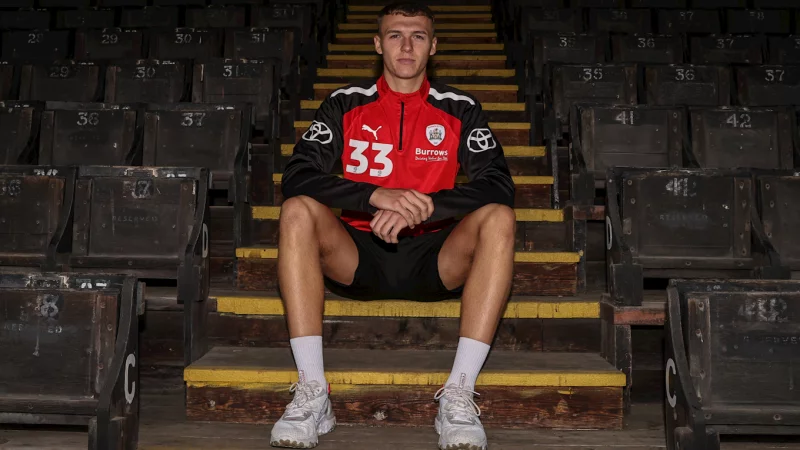 Main image for Jack swaps kitchen-fitting for Reds deal