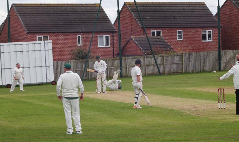 Monk Bretton against Hatfield