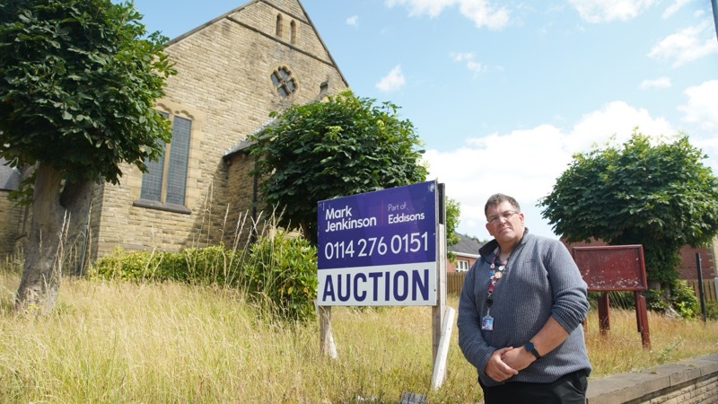 VIEWS SOUGHT: Coun Neil Wright. Picture: Scott Firth.