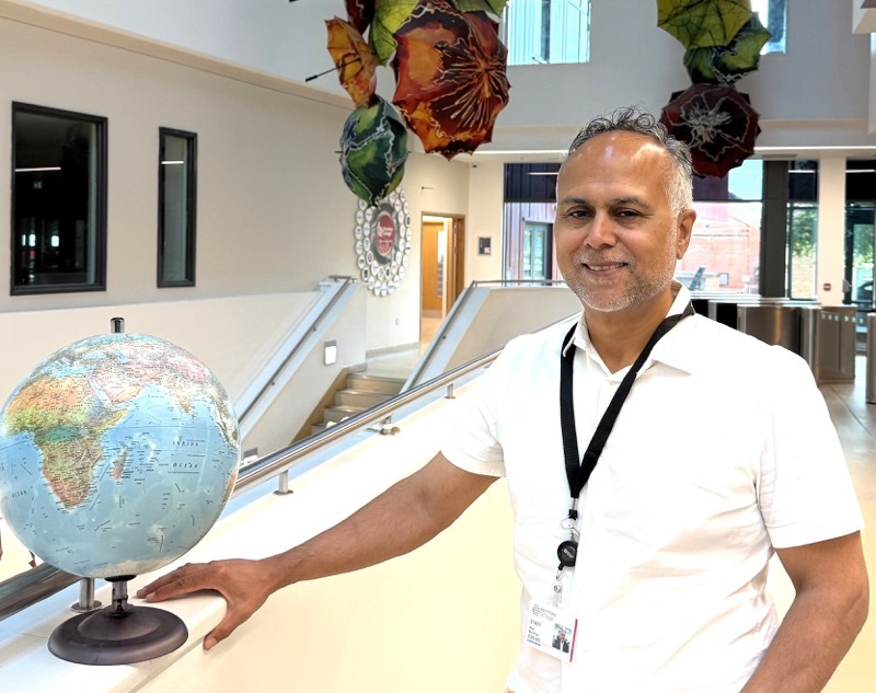 FUNDING: Muz Mumtaz.