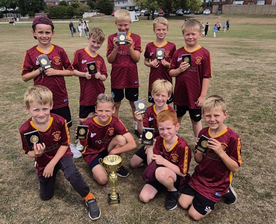 Main image for JUNIOR CRICKET: Monk Bretton under nines make history