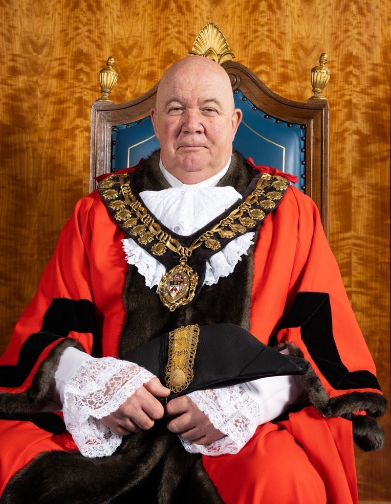The Mayor Councillor David Leech will be attending the pop-up shop.