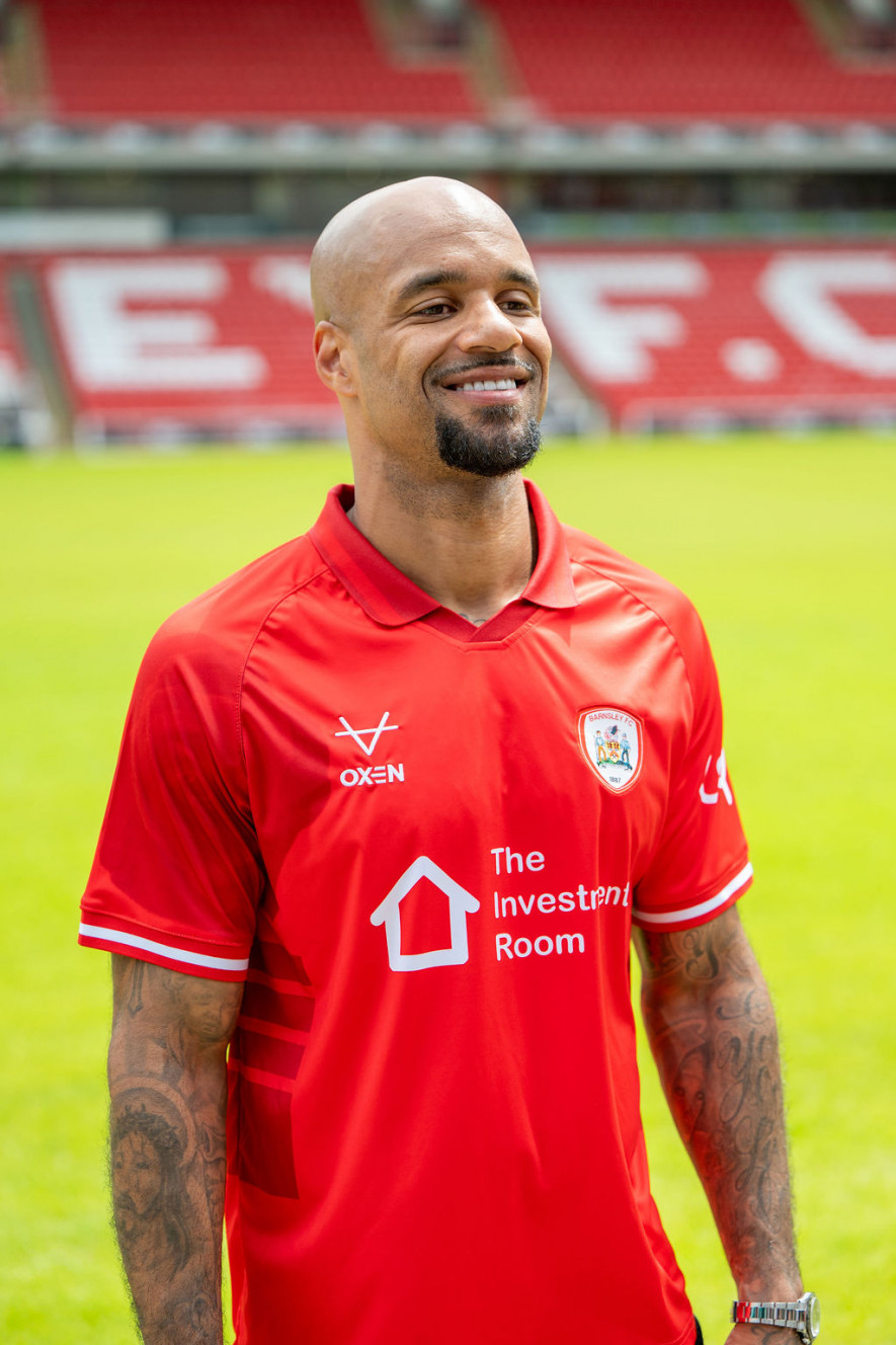 Main image for McGoldrick joins Barnsley