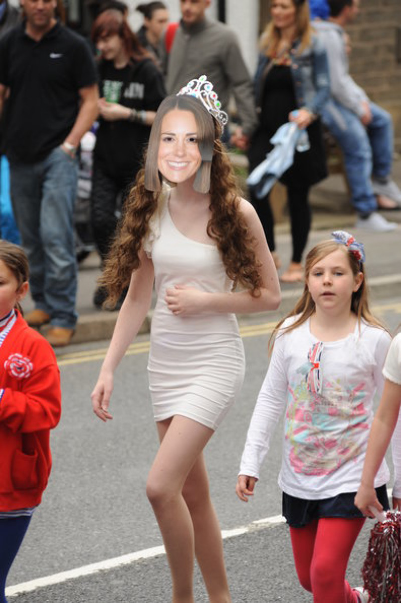 Main image for Penistone mayor's parade