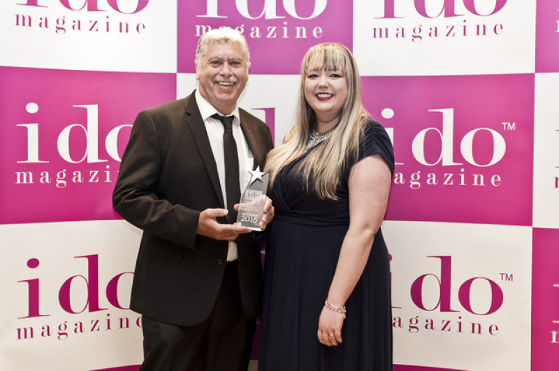 Main image for Hoyland wedding business wins industry award